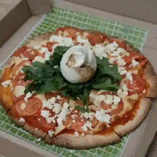 Pizza burrata