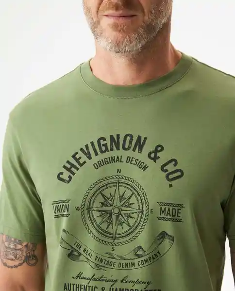 Camiseta Compass Graphic Verde Loden Oscuro Talla L Chevignon