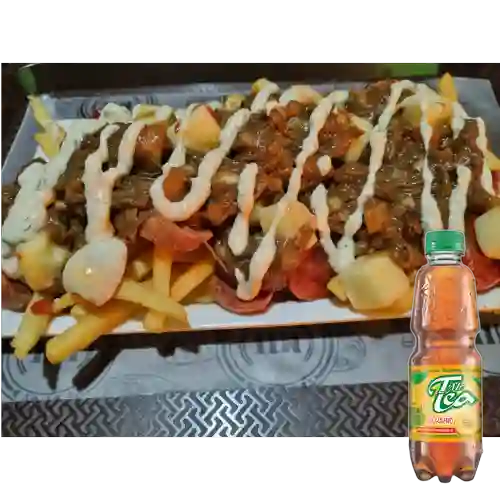 Combo Salchipapa Ropa Vieja + Mr Tea Durazno 500 ml