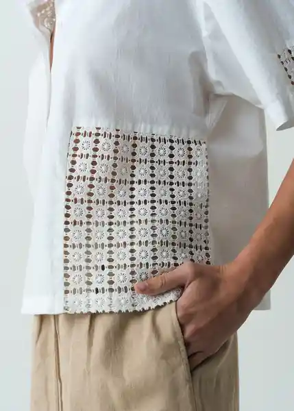 Camisa Mujer Crudo Puro Claro Talla M 512G078 Naf Naf