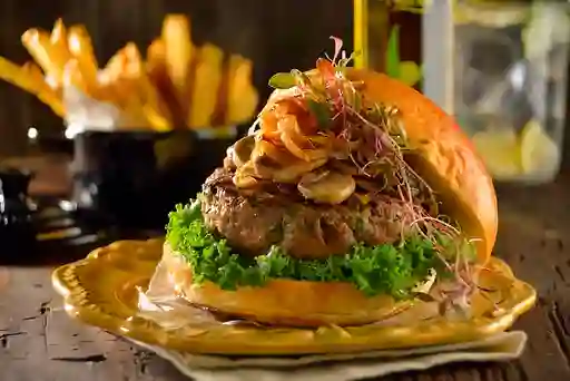 Hamburguesa de Chuleta Ahumada