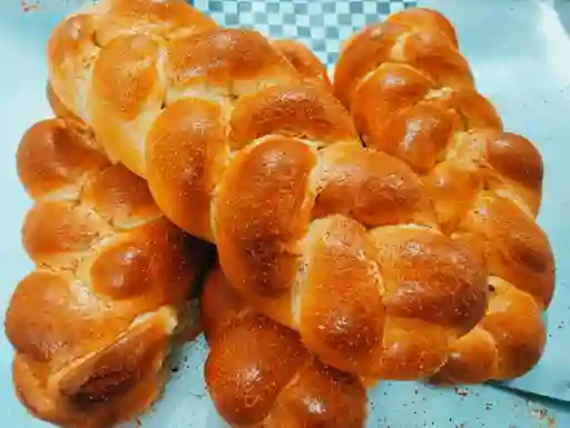 Pan Trenza