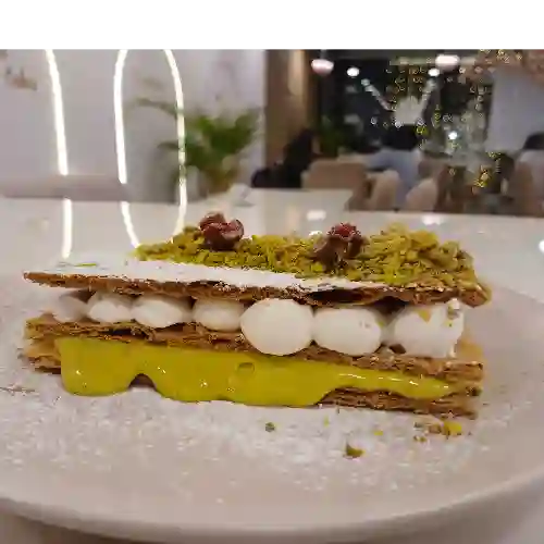 Milhoja Pstacho