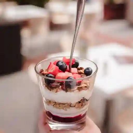 COPA YOGURT GRANOLA