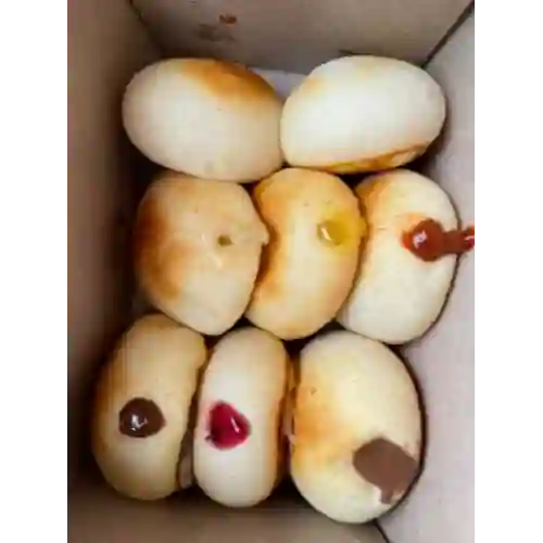Caja de Almojabanas de Mozzarella X 8