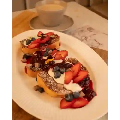 Tostadas de Frutos Rojos