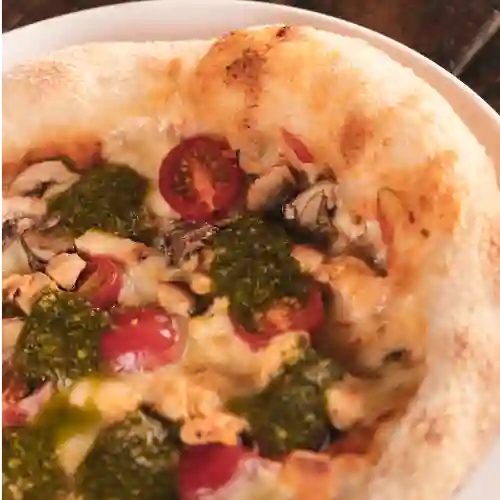 Pizza Personal Pollo Al Huerto