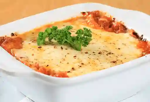 Lasaña Bolognesa + Coke