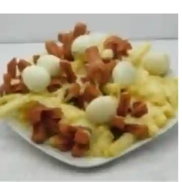 2 Salchipapas Especial con 6 Cervezas