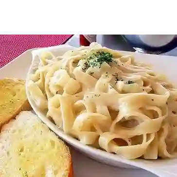 Pasta  Tres Quesos.