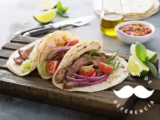 Tacos de Carne Asada