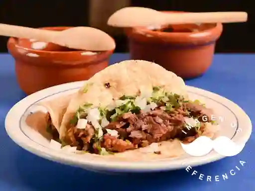 Taco Carnitas Michoacanas