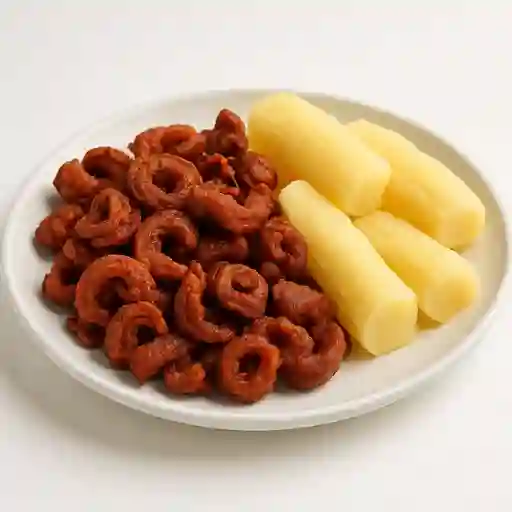 Chinchurria Frita con Yuca