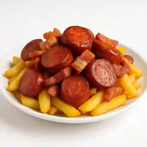 Salchipapa chori- buti