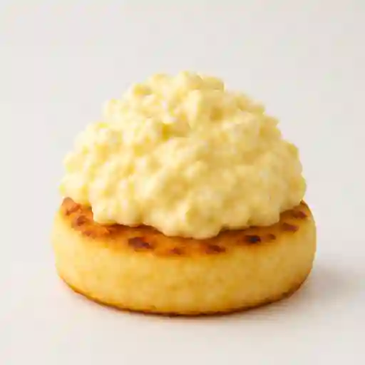 Arepa Rella con Salsa de Huevo
