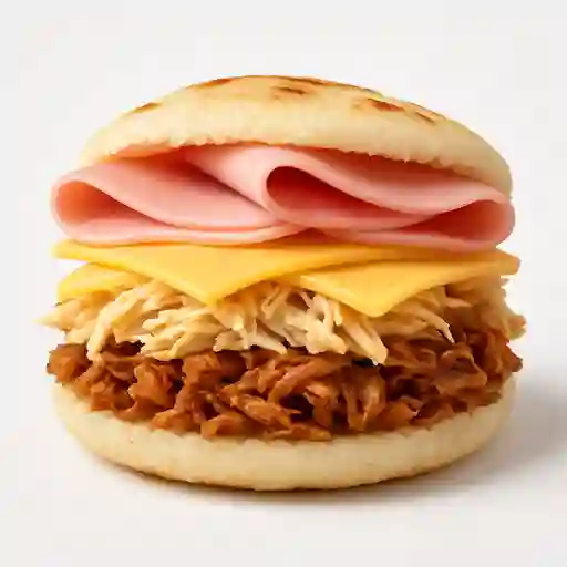 Arepa Pollo Cerdo