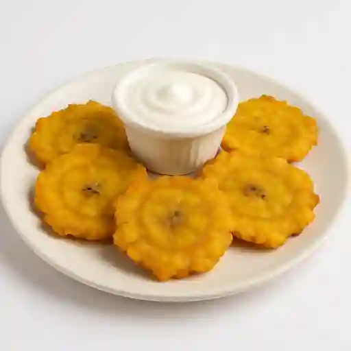 Patacones con Suero