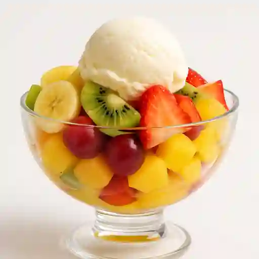 Ensalada de Frutas con Helado