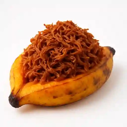 Plátano Maduro con Carne Desmechada