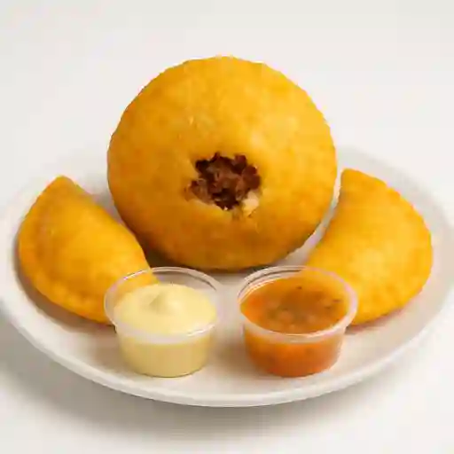 Arepa de Huevo Combo Personal