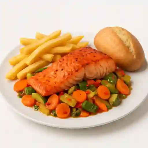 Salmón Al Horno con Verduritas Picantes