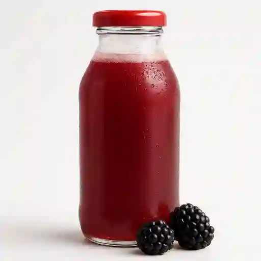 Jugo Natural de Mora en Agua