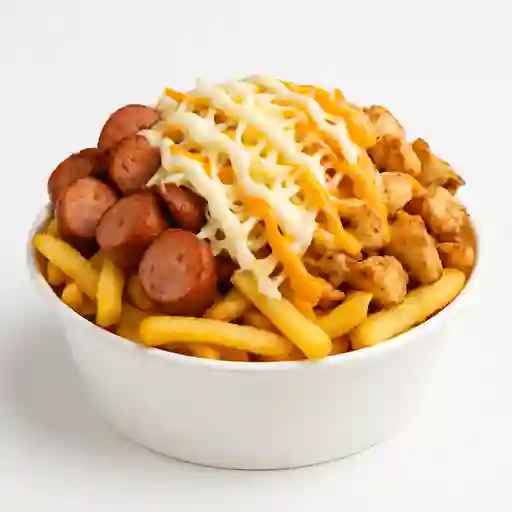 Salchipapa Mixta Carne y Pollo