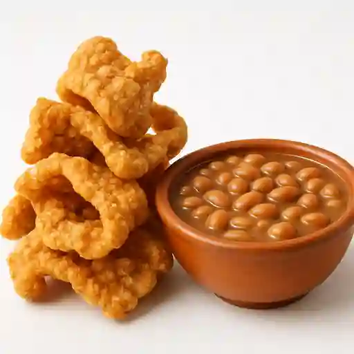 Chicharron Con Cazuela De Frijoles
