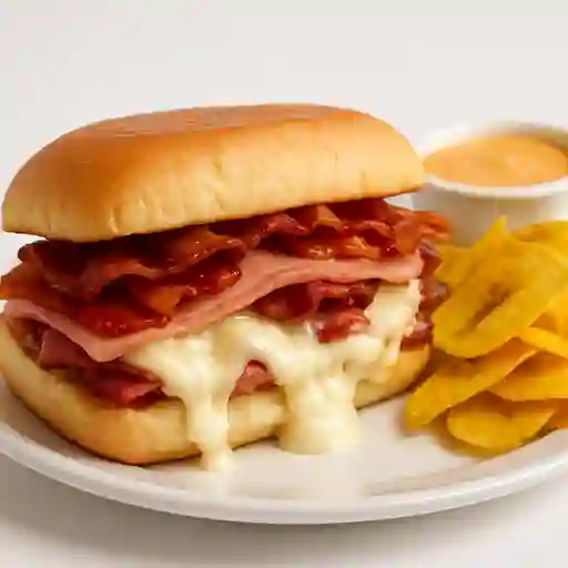 Derretido de Queso, Jamón y Tocineta