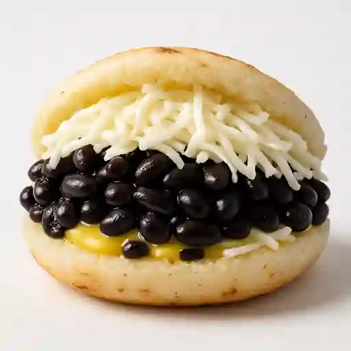 Arepa de Caraota y Queso