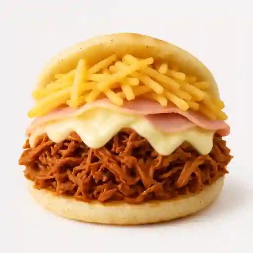 Arepa de Carne Desmechada