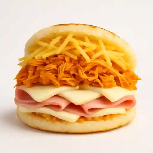 Arepa de Pollo Desmechado