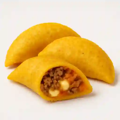 Empanadas de Carne y Queso Costeño