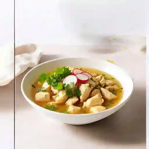 Consomé Con Pollo + Limonada