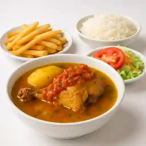 Domingo Sancocho Gallina en Leña