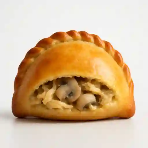Empanada de Pollo con Champiñon