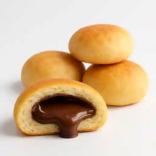 Pandebonos con Nutella