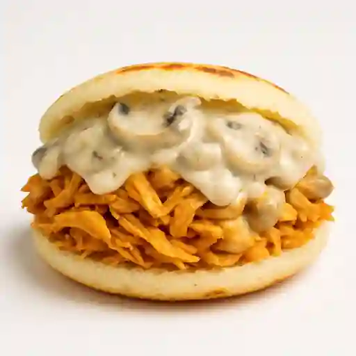 Arepa Pollo con Champiñones