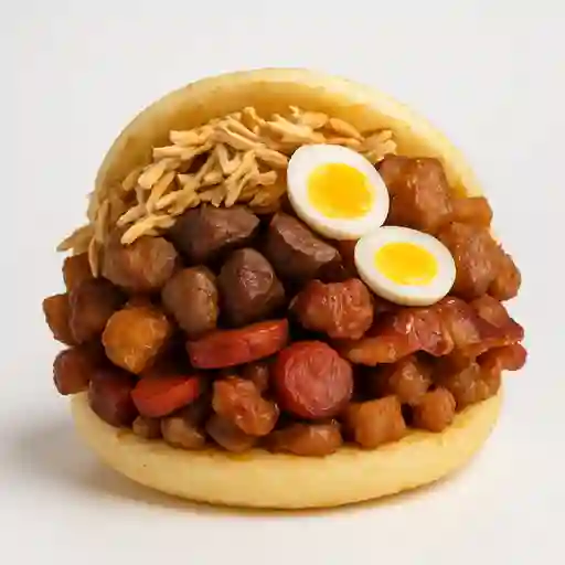 Arepa con Todo
