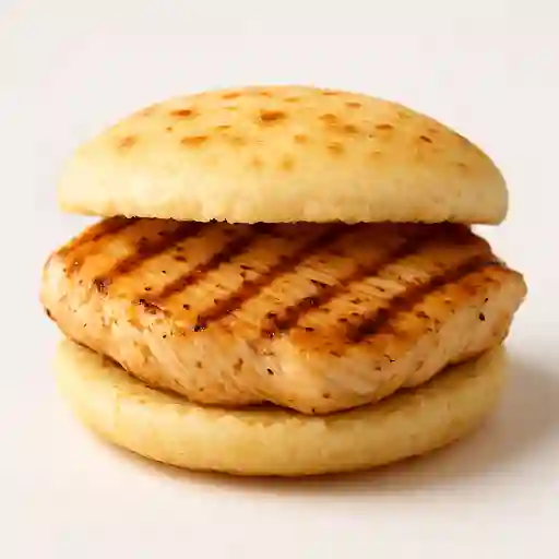 Arepa con Filete de Pollo