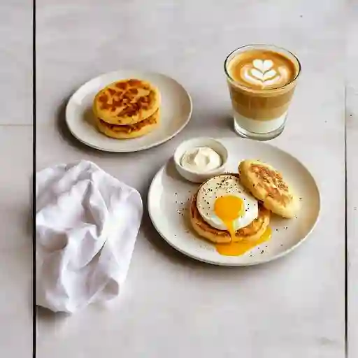 Arepa De Huevo + Latte