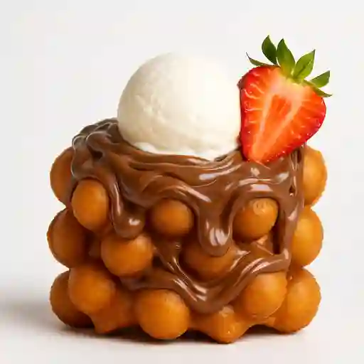 Wafle de Buñuelo con Nutella Helado y Fresa