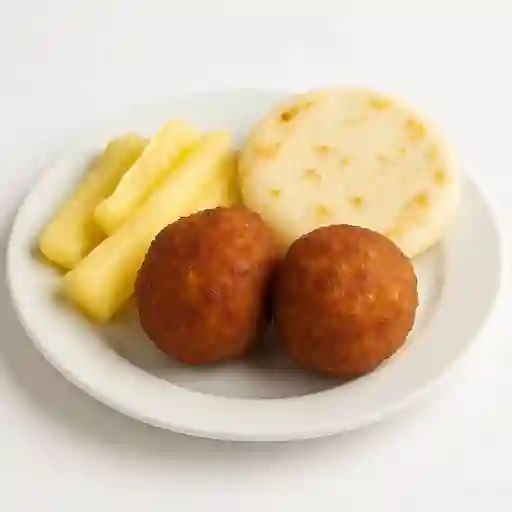 Acompañadas de yuca o papa criolla