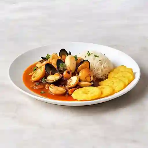 Cazuela de Mariscos de Nuestra Costa