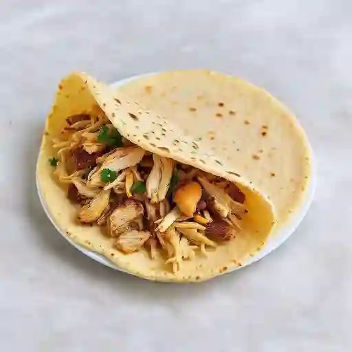 Arepa Pollo y Cerdo