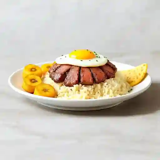 Bandeja de Bistec a Caballo