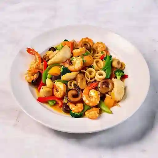 Salteado de Mariscos