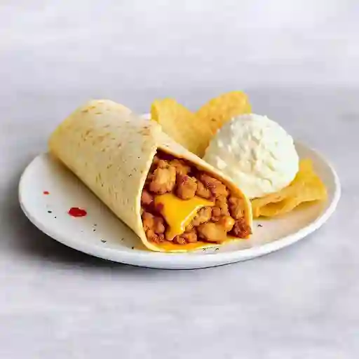 Mulita de Milanesa con Birria y Helado.