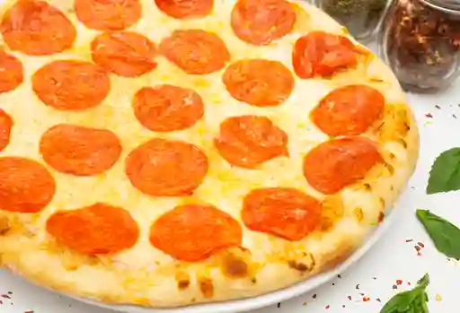 Pizza Mediana Pepperoni Americano