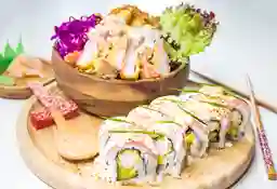 Sushi o bowl acevichado + gyosa +bebida
